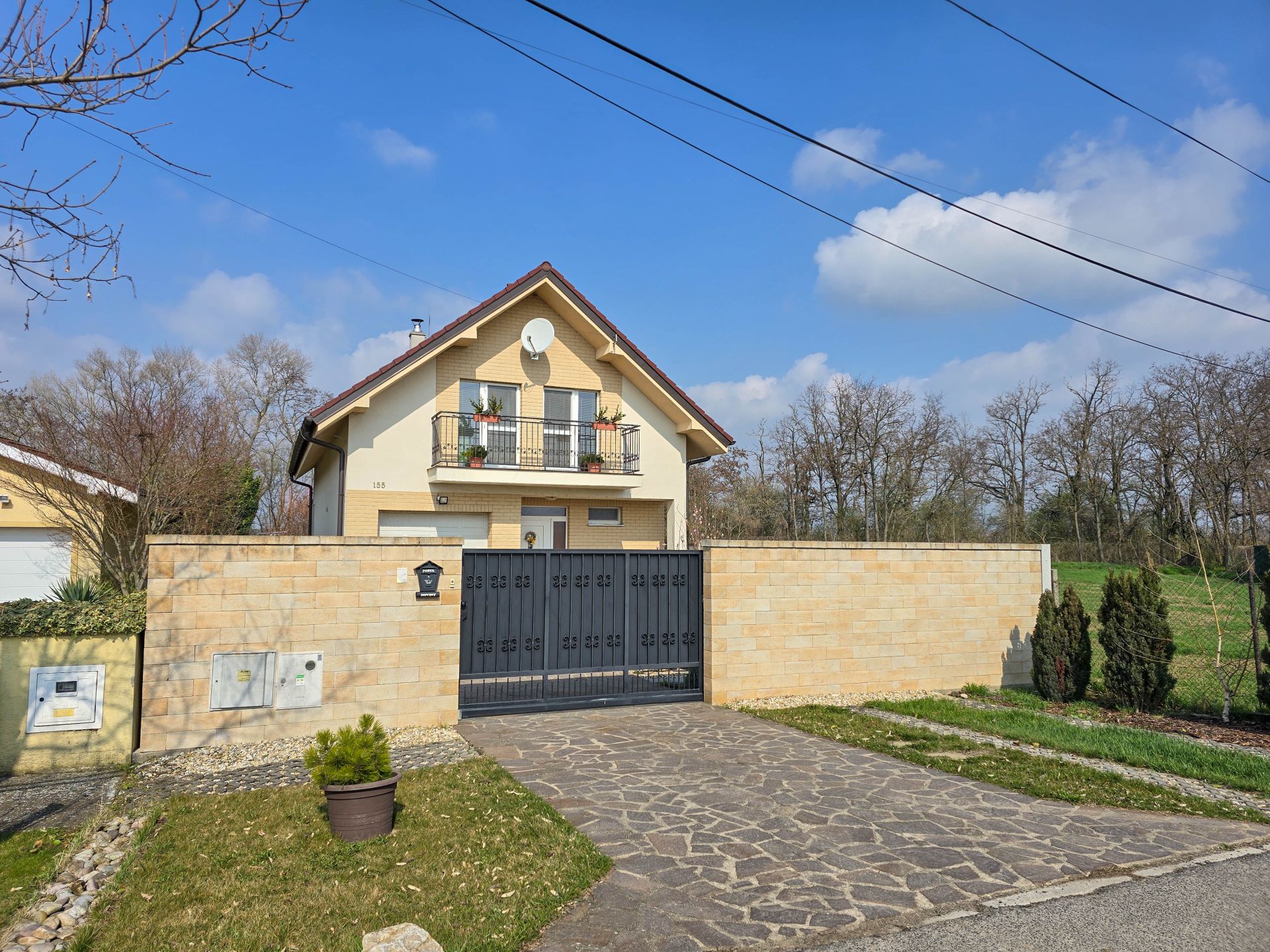 5izb. rodinný dom, Hoste