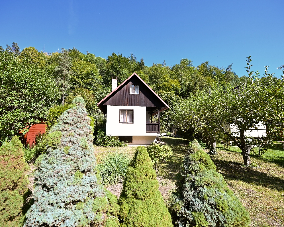 REKREAČNÁ CHATKA LASKOMER, BANSKÁ BYSTRICA