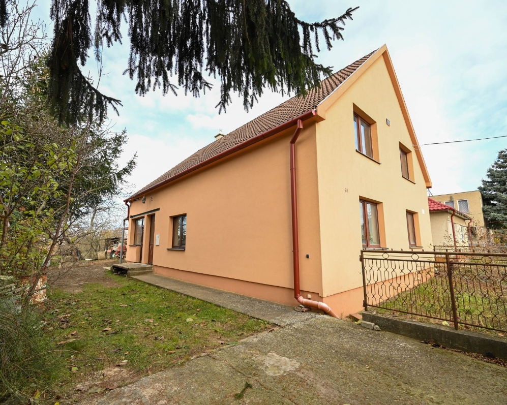 Predaj, 7 izb. rodinný dom, Alekšince, Nitra