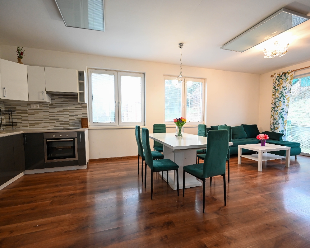 3 izb. byt 70 m2, Kaplna, Senec