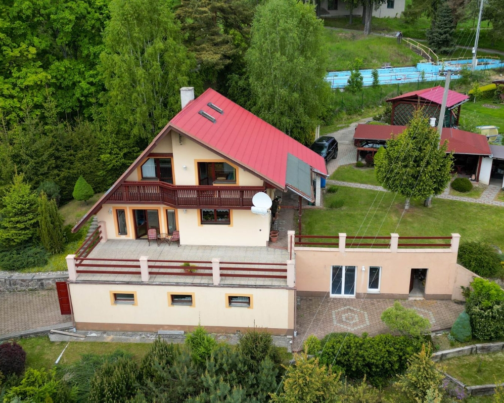 chalupa s wellnessom a panoramatickým výhľadom – Kremnické Bane, Žiar nad Hronom